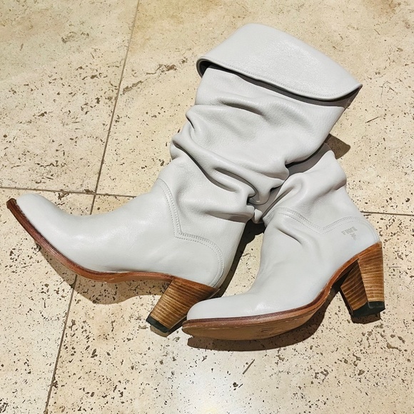 Sold FRYE BOOTS - Picture 2 of 3